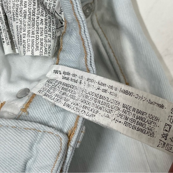 Zara Women’s Lightwash Straight Leg Button Fly Jeans Size 2 Minimalist Neutral - Picture 7 of 8
